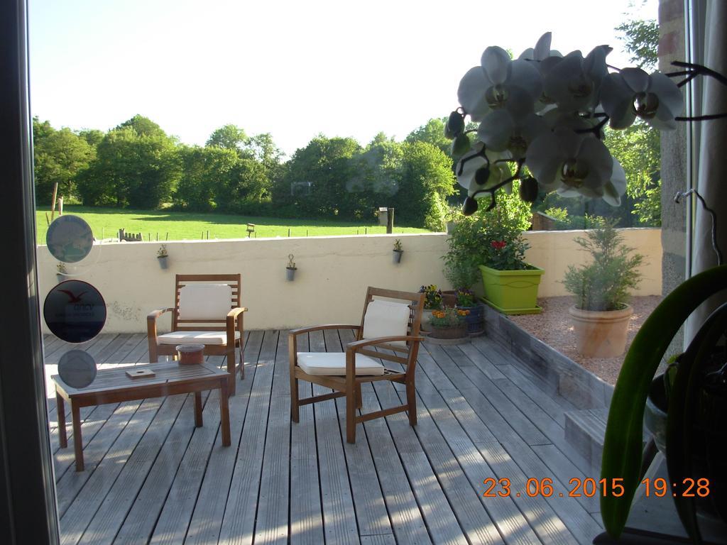 Le Jardin Des Pierres Brunes Saint-Jean-des-Ollieres Bagian luar foto