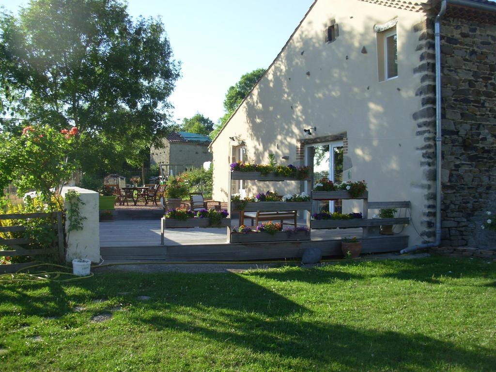 Le Jardin Des Pierres Brunes Saint-Jean-des-Ollieres Bagian luar foto