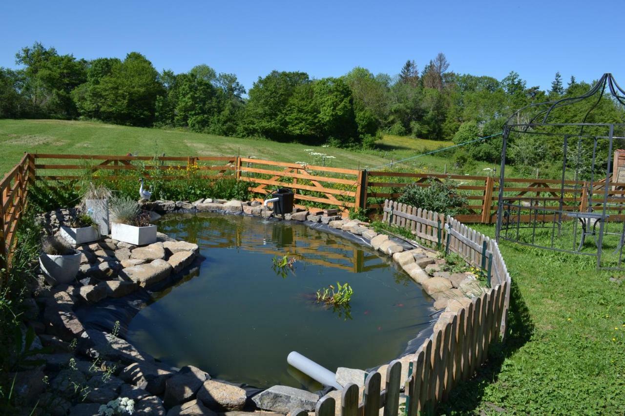 Le Jardin Des Pierres Brunes Saint-Jean-des-Ollieres Bagian luar foto